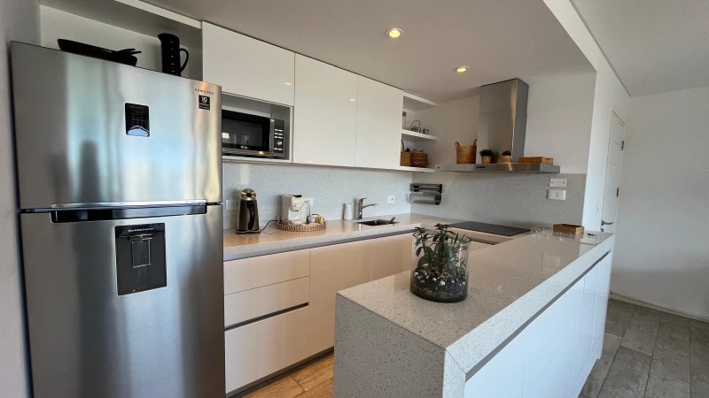 Alquier departamento de tres dormitorios con vista al mar